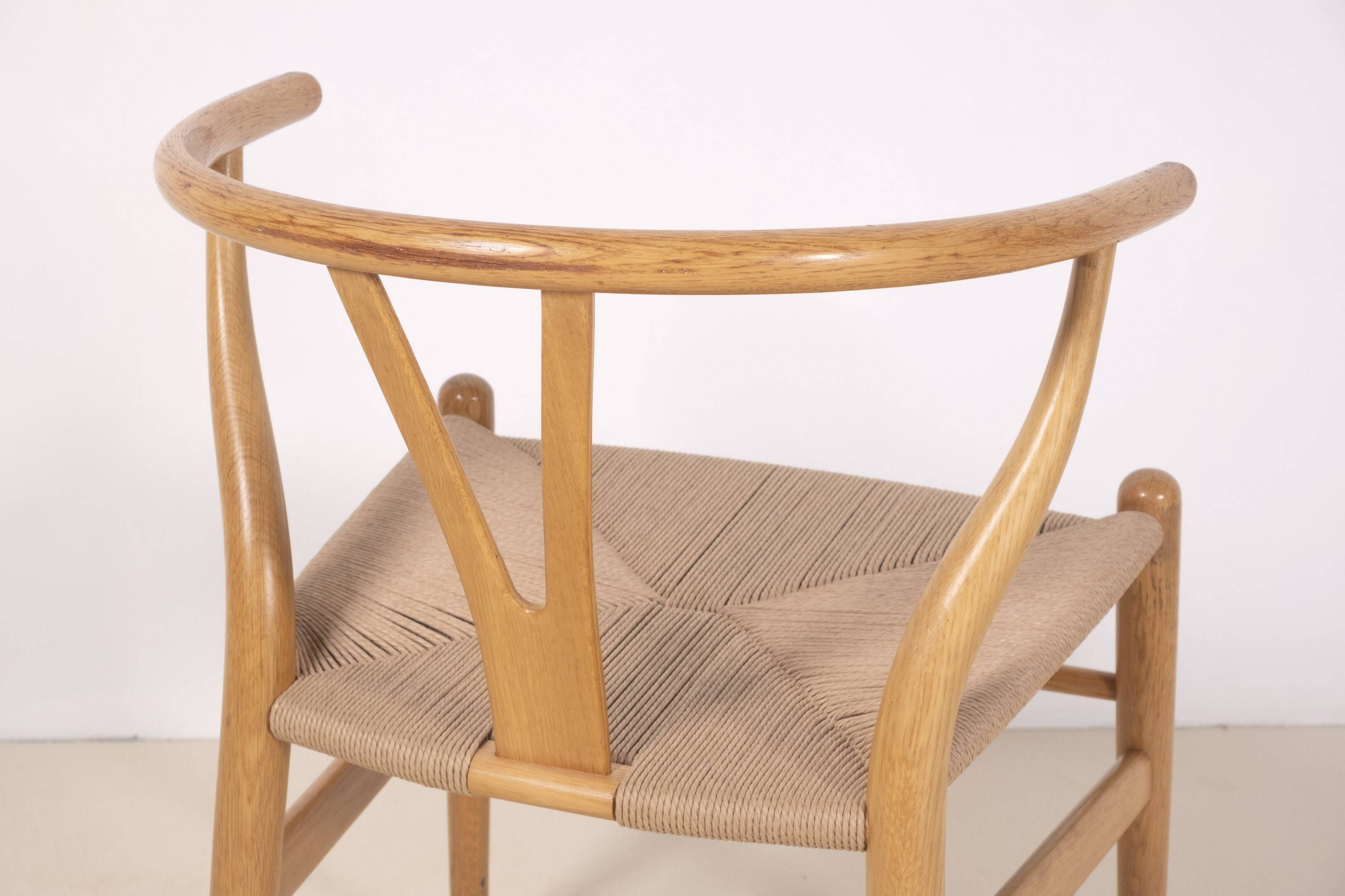 Hans Wegner CH24 Oak Wishbone Chair, 1980s Denmark