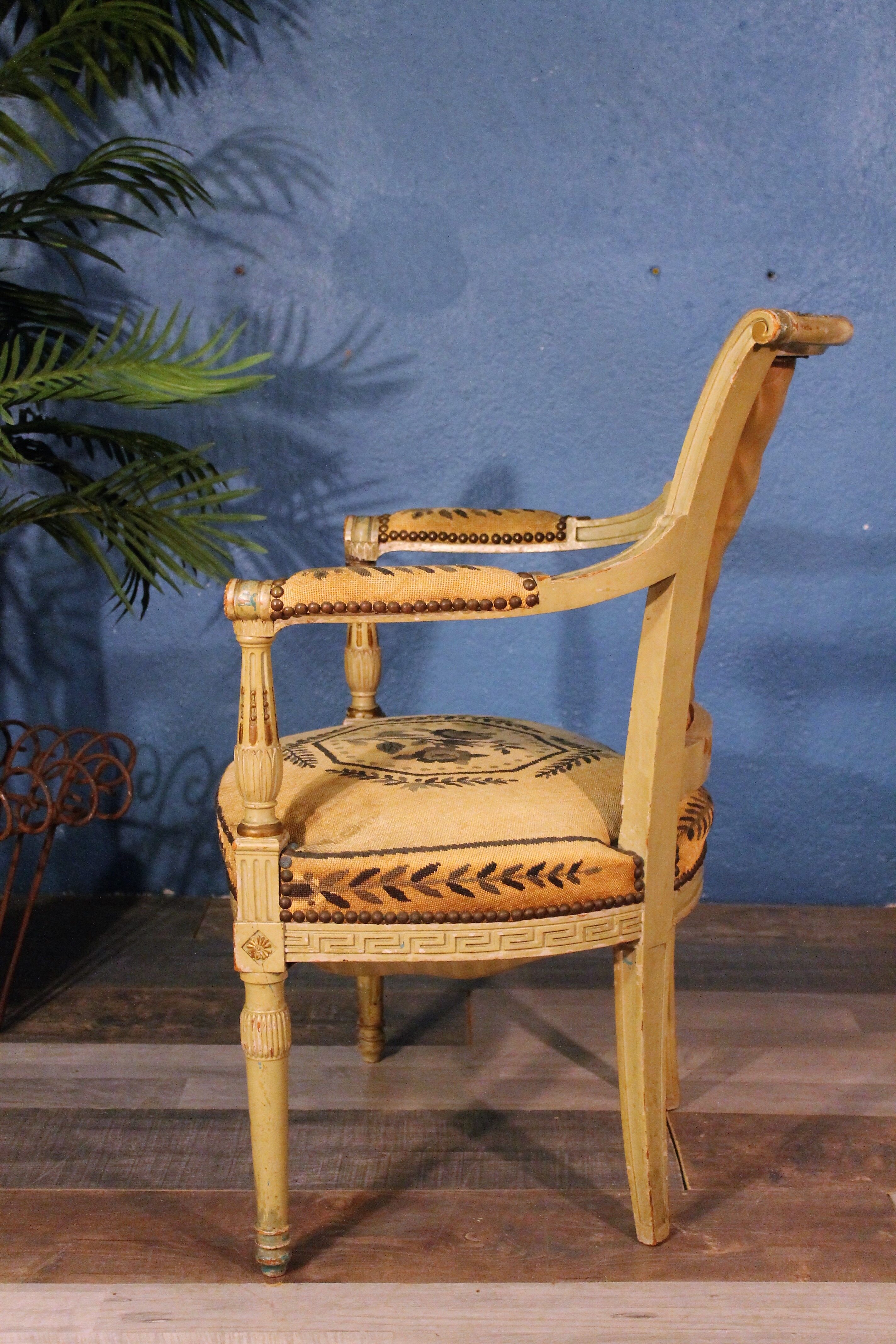 Pair of chairs Directory