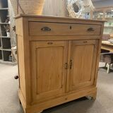 Buffet, meuble parisien