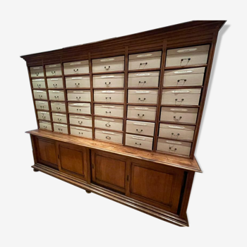 Notary furniture