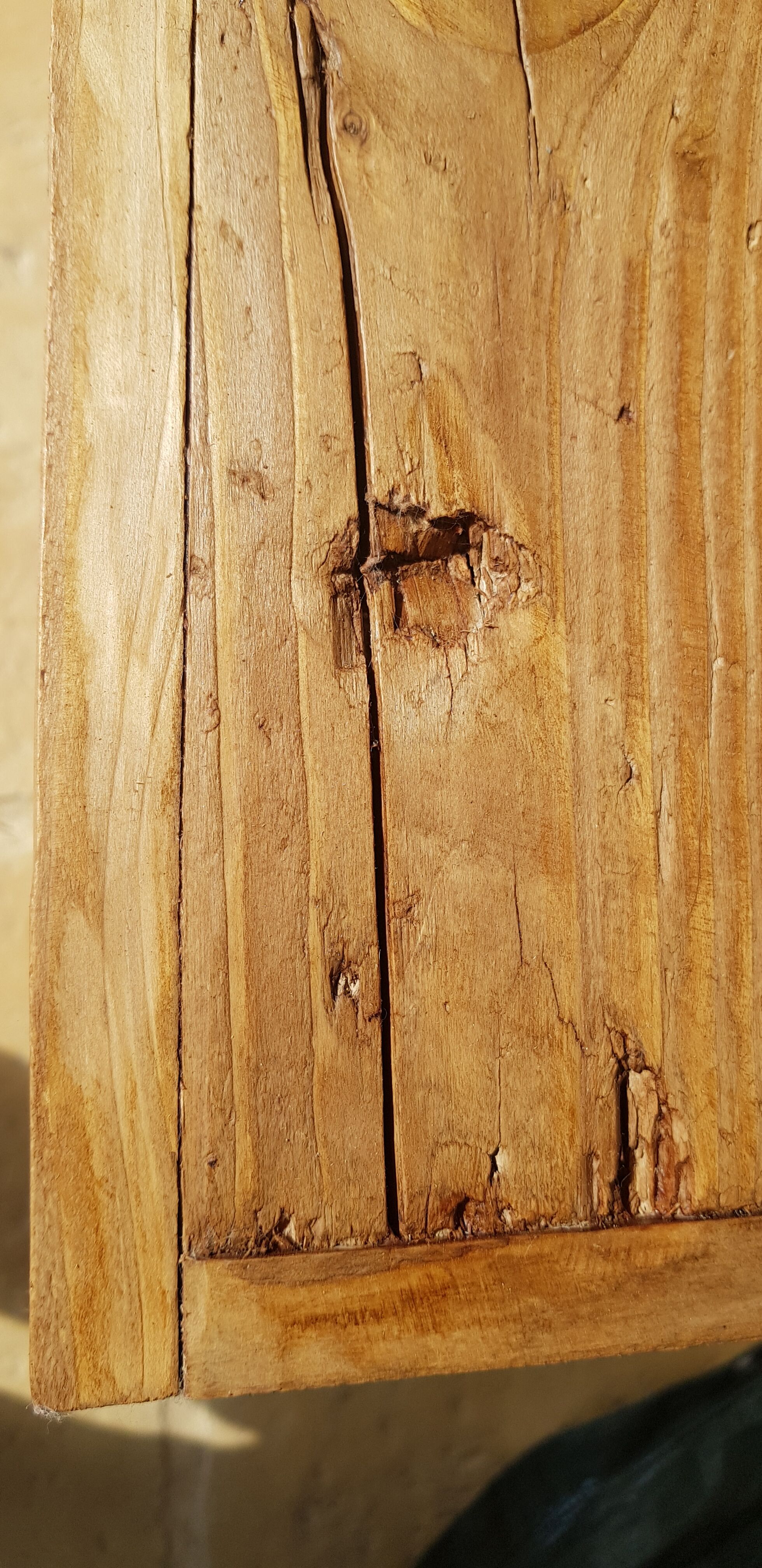 Table basse brutaliste