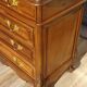 Commode en noyer Louis XV avec miroir