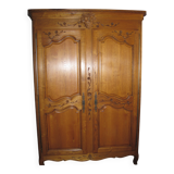 Armoire de style normand