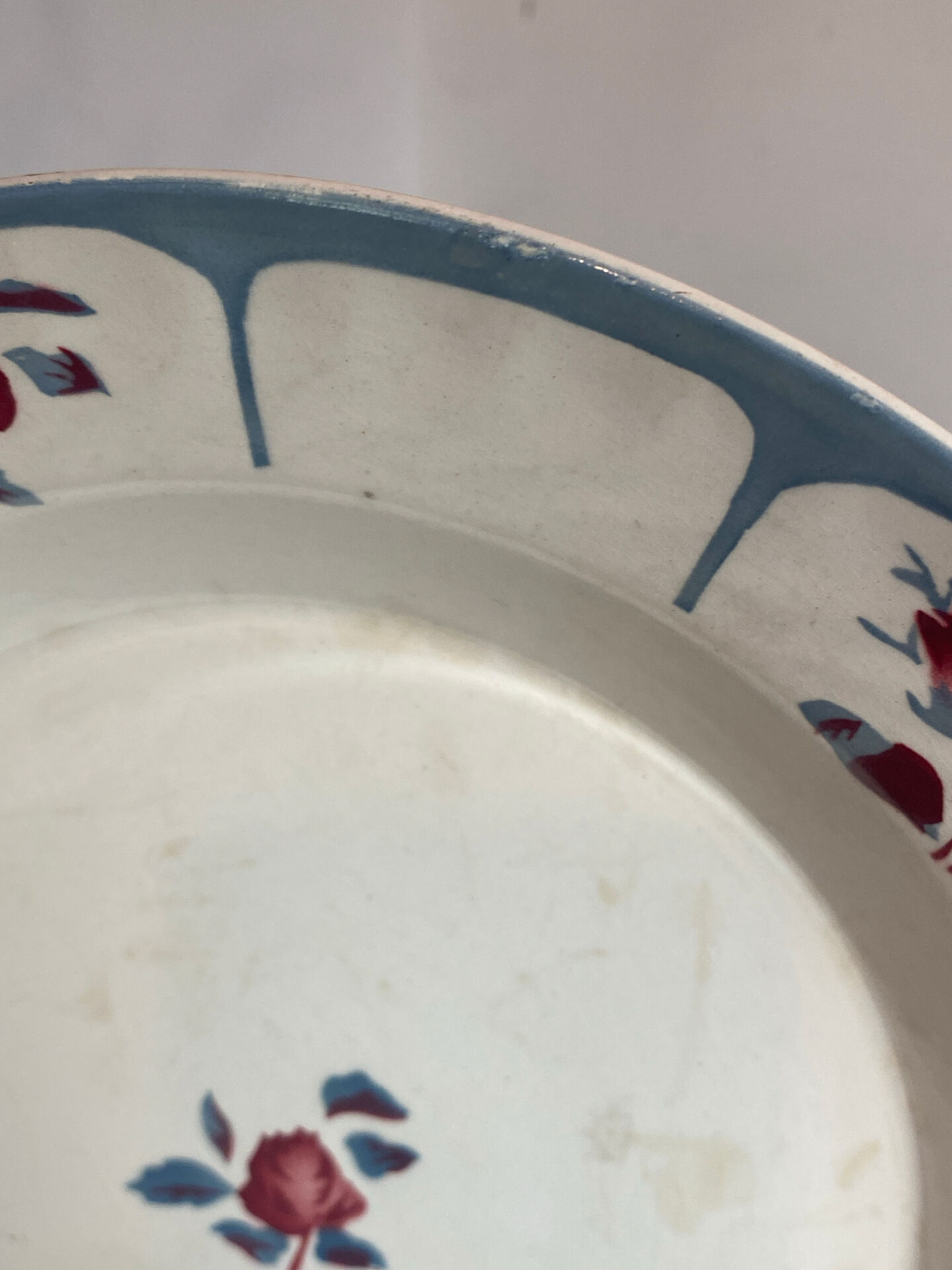 Plat creux de service, Digoin, Sarreguemines 