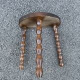 Tripod foot ball stool