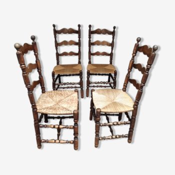 Lot de 4 chaises Louis XIII paillées