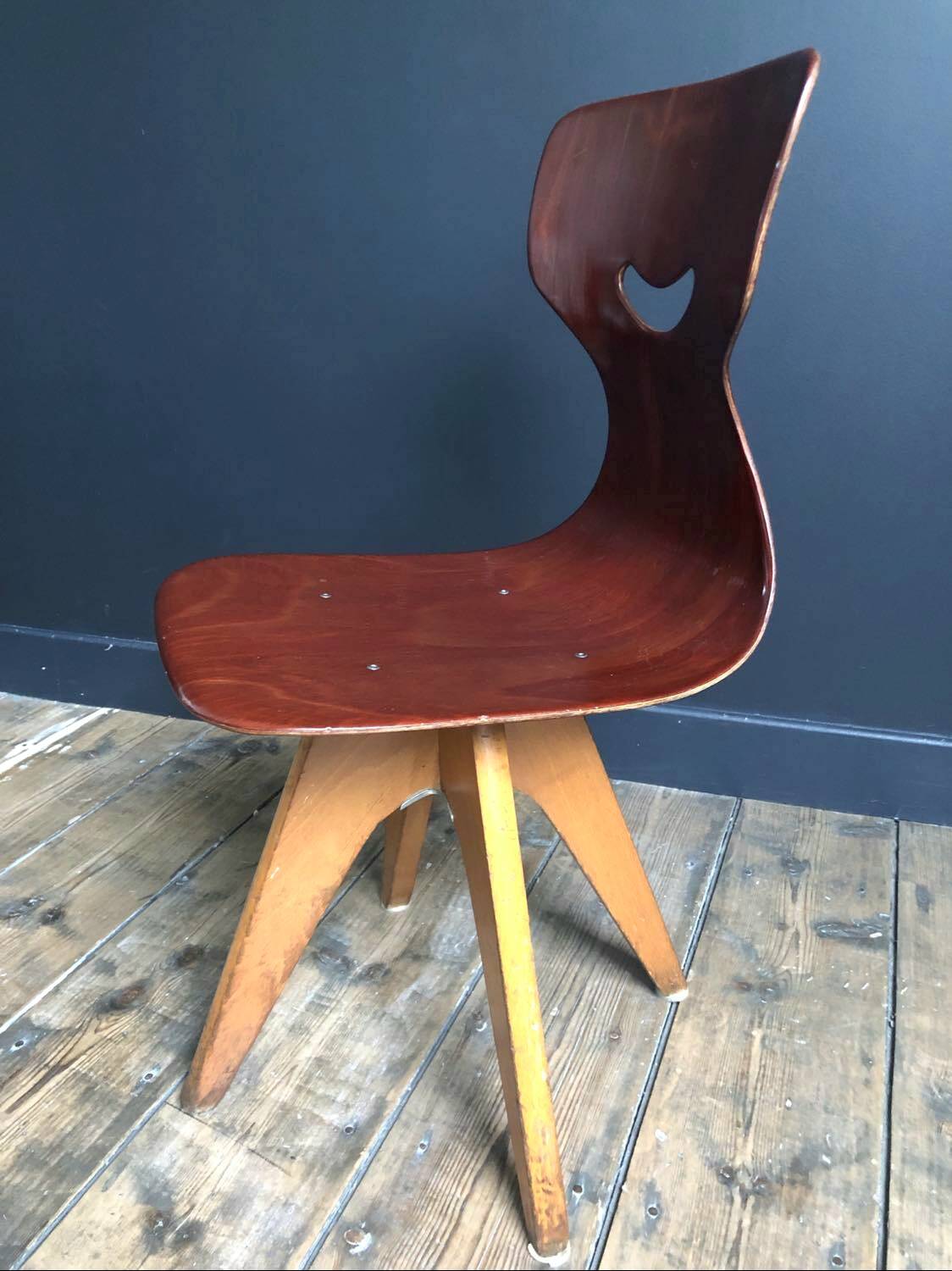 Vintage Smile chairs by Adam Stegner, antique designer seats