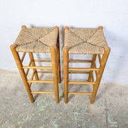 Paire de tabourets hauts en bois & paille