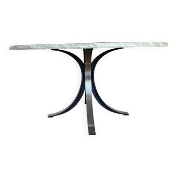 Round Calacatta marble table, 1960 design, in perfect condition, Osvaldo Borsoni.