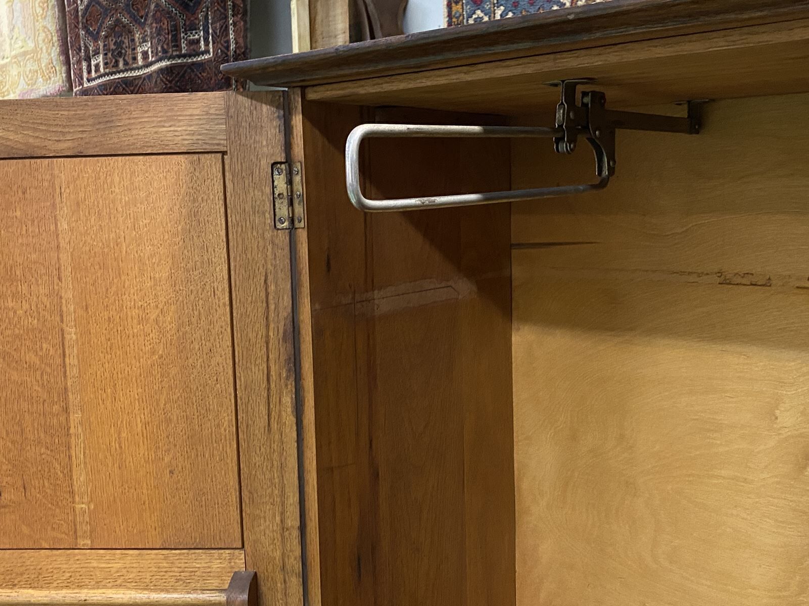 1930s English oak cabinet