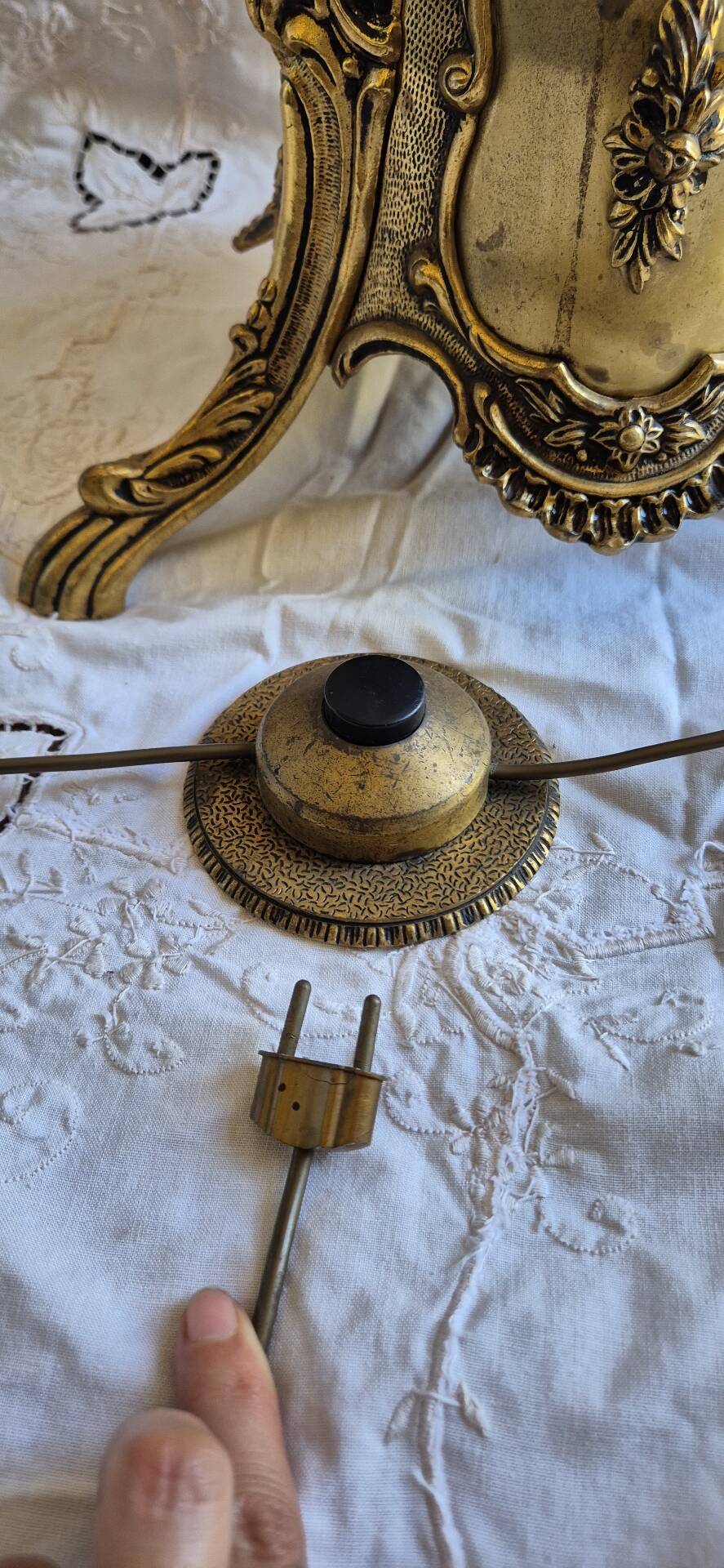 Rococo / Louis XVI brass tripod floor lamp, gilded
