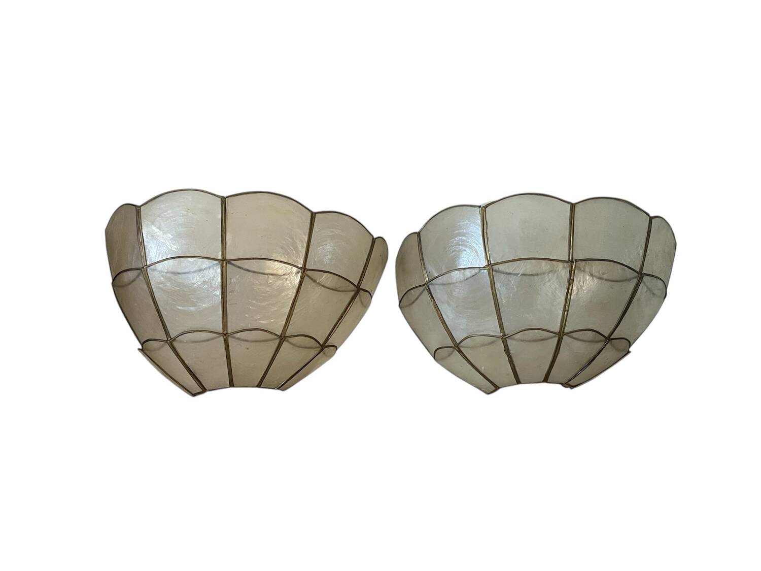 Pair of mother-of-pearl wall lights