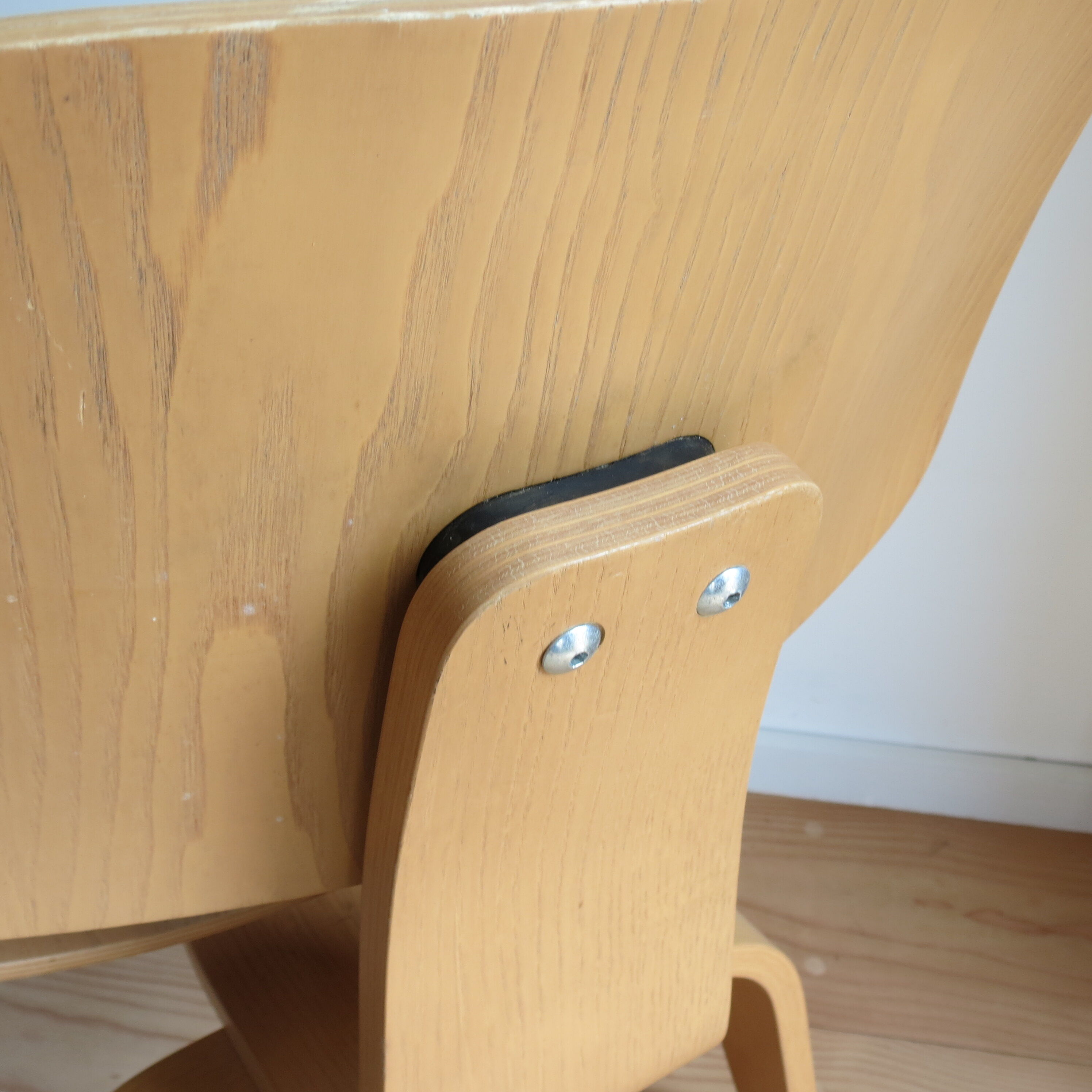 Set Of 4 Dcw Dining Chairs By Charles Eames For Vitra Plywood 1999