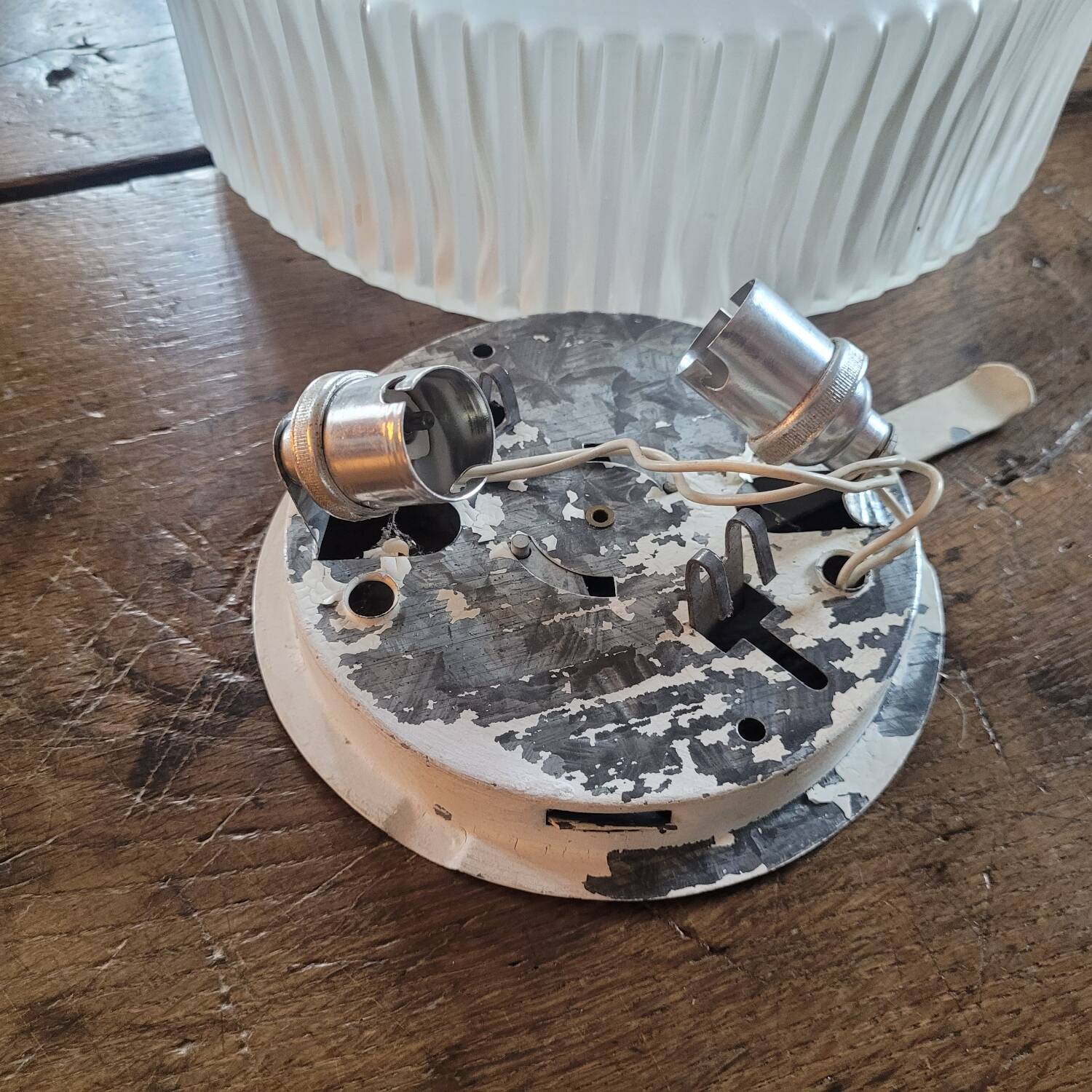 Art Deco frosted glass ceiling light 40s-50s