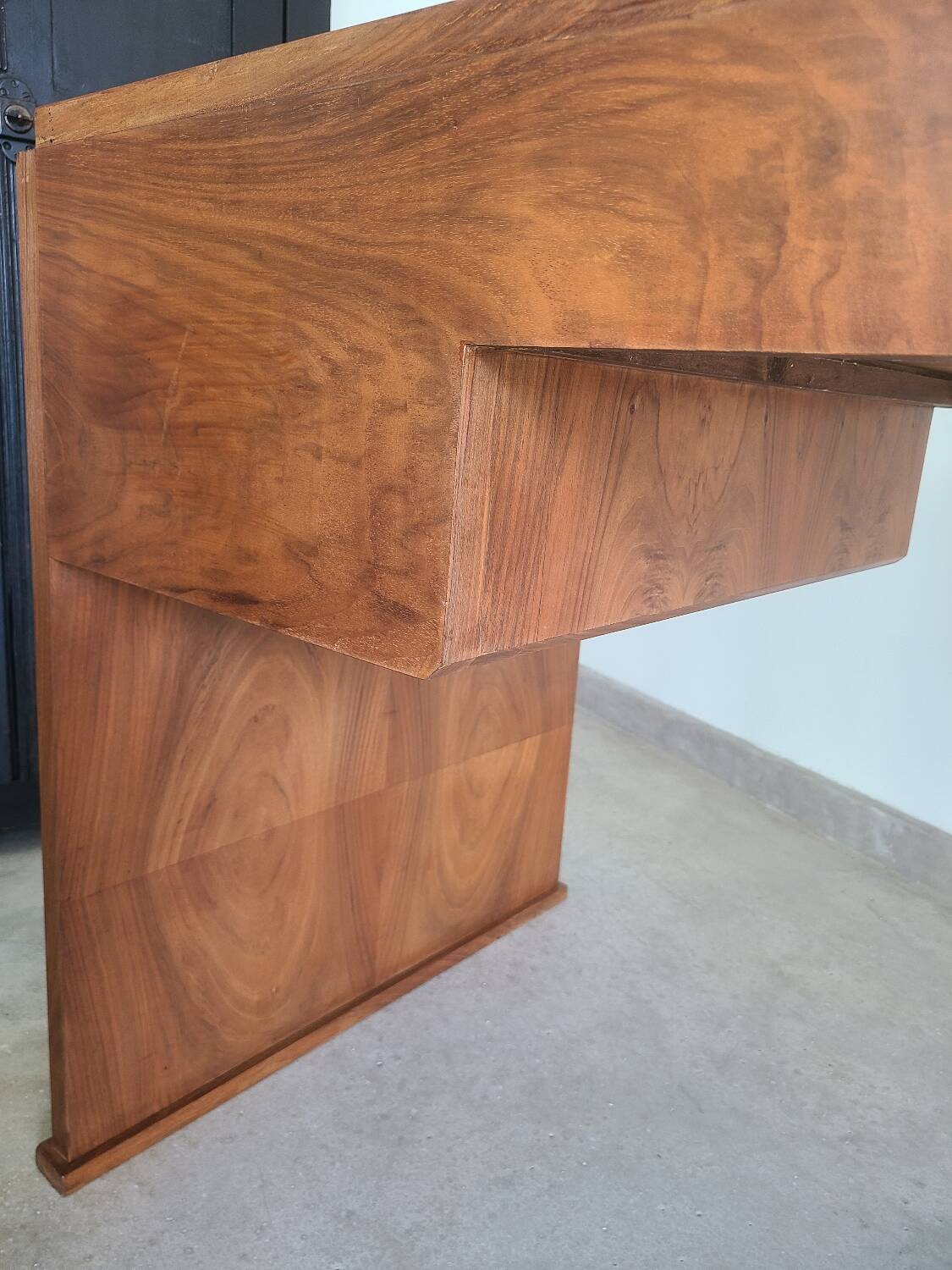 Ancien bureau Art Déco Noyer vintage