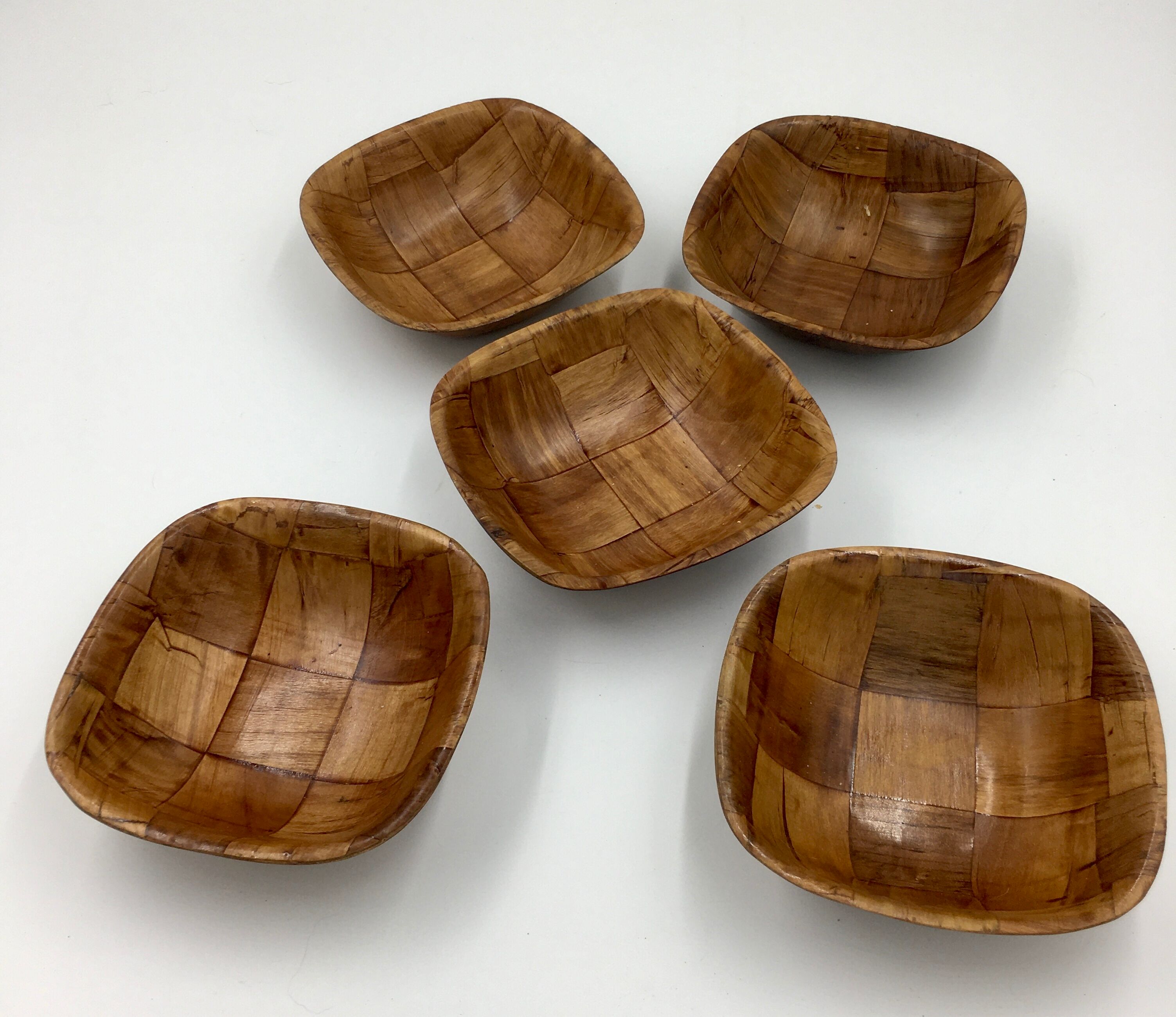 Set of 5 banana leaf dishes