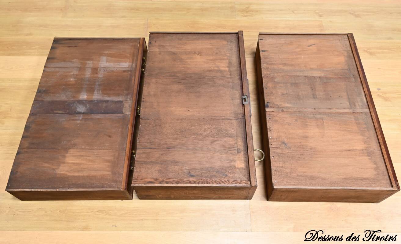 Rare mahogany commode, Louis XVI period – 2nd half of the 18th century.