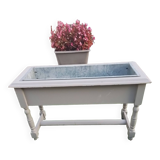 Removable galvanized interior gray wood planter