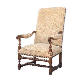 Louis XIII style chair