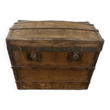 Coffre en bois