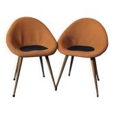 2 vintage chairs