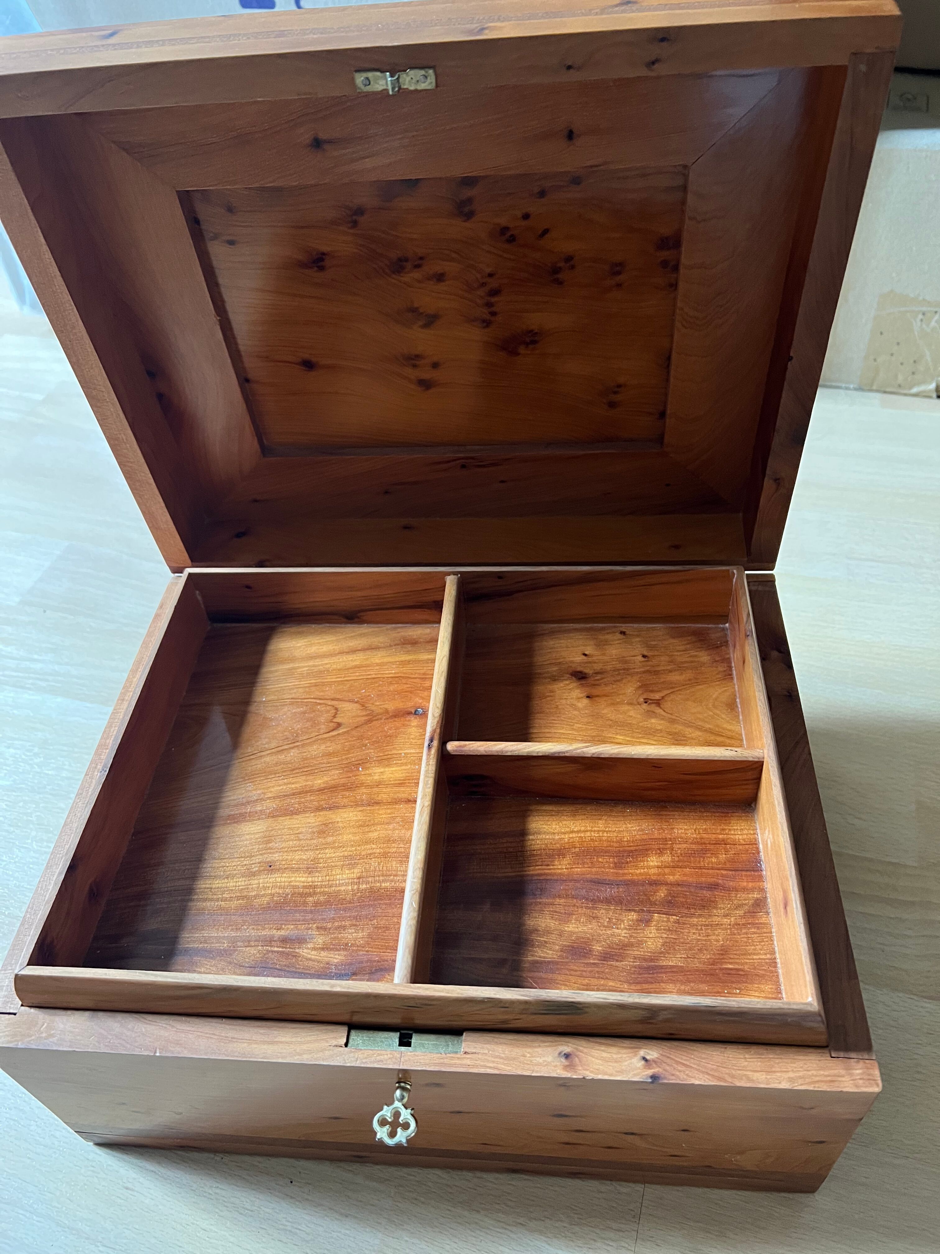 Storage box