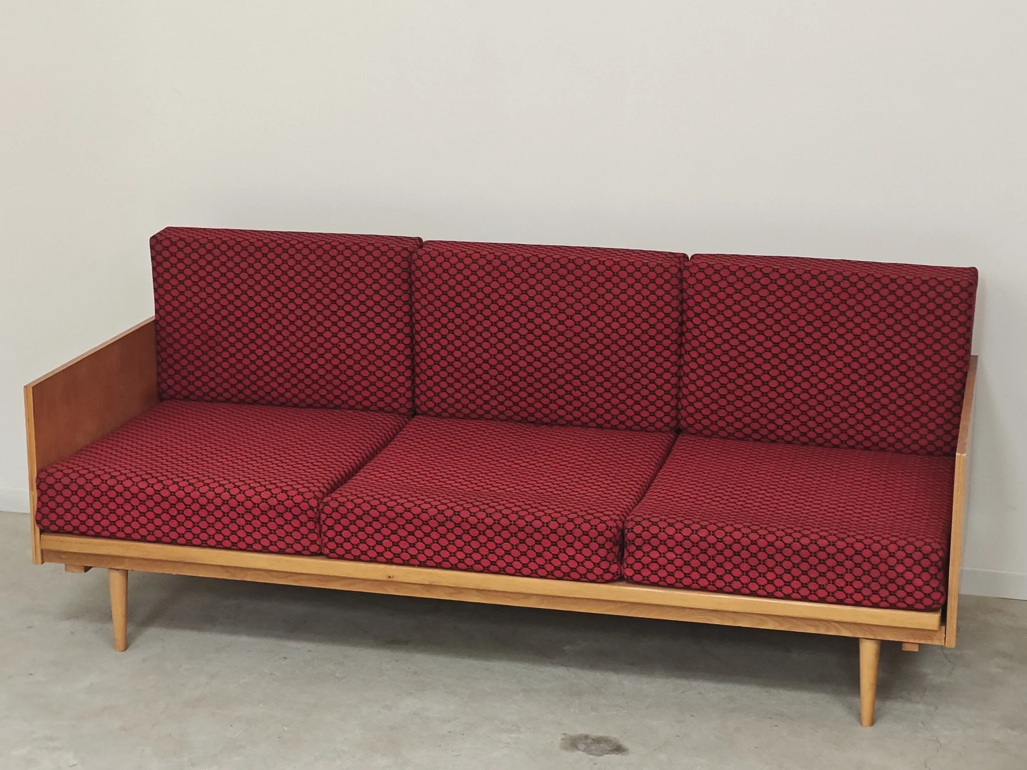 Folding bench Daybed sofa red and black fabric Libena Ex Teh