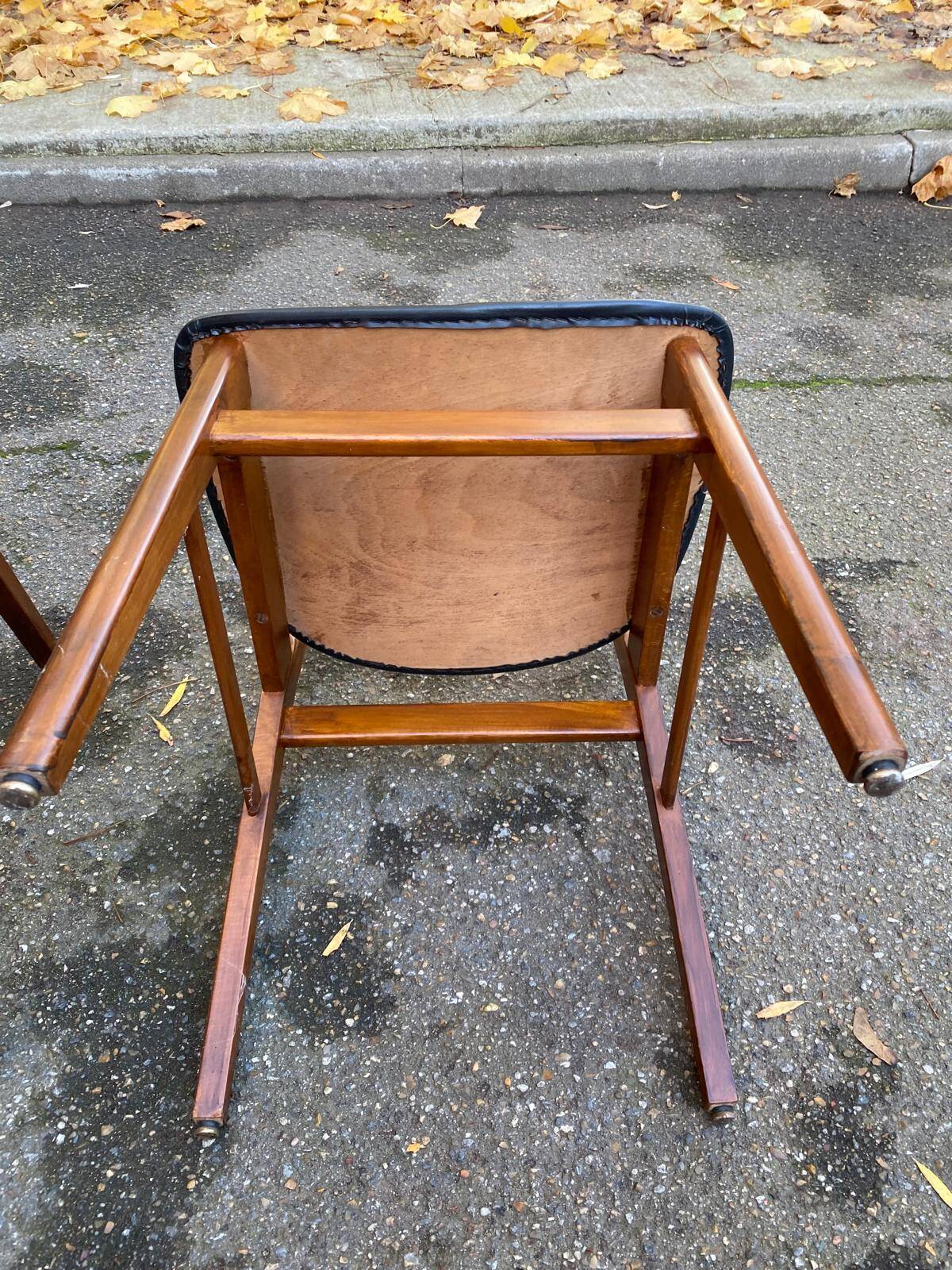 2 Scandinavian chairs in teak and black imitation leather, 1960s