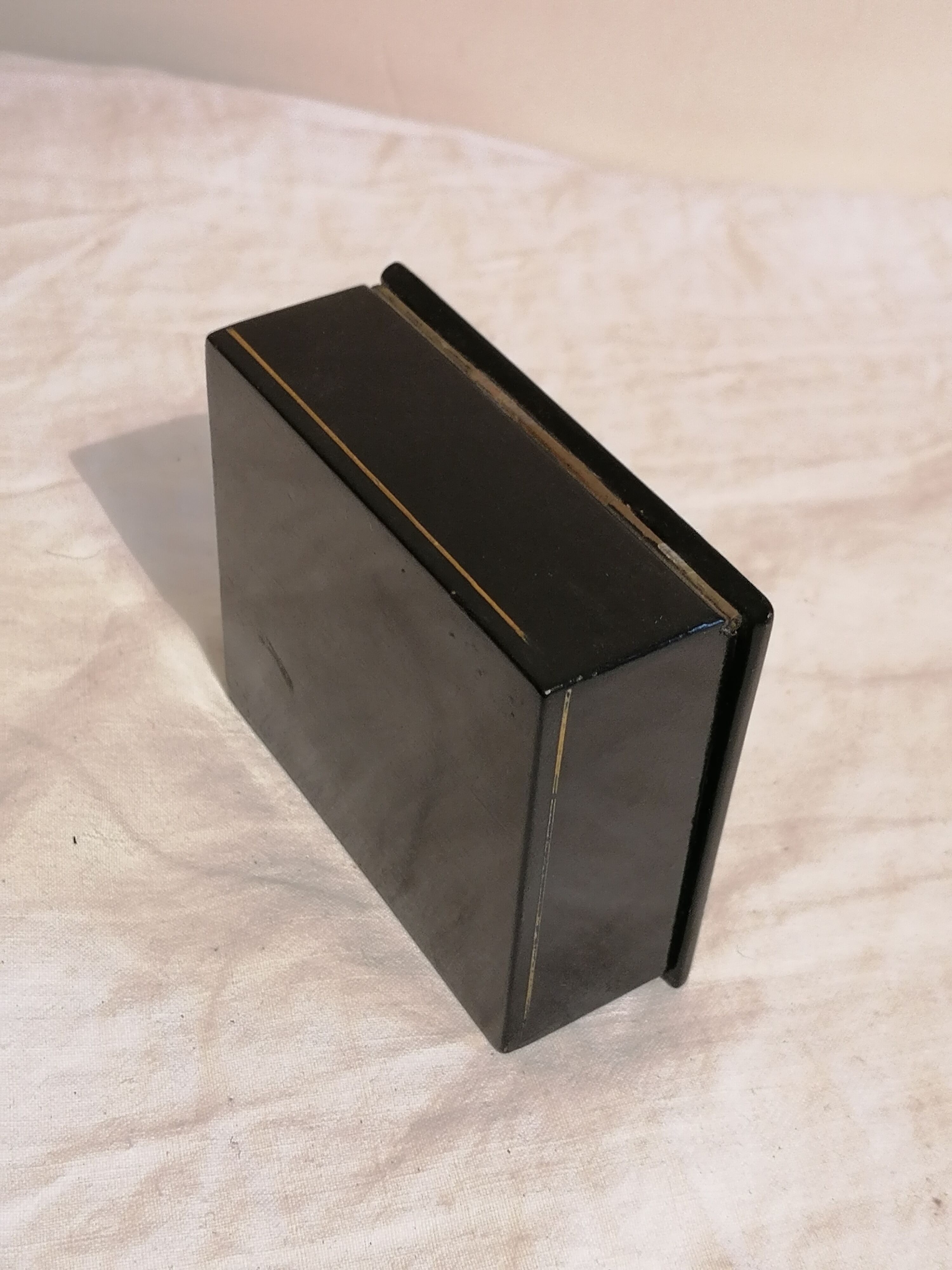 Old box with landscape decoration, School of Fédoskino, Russia