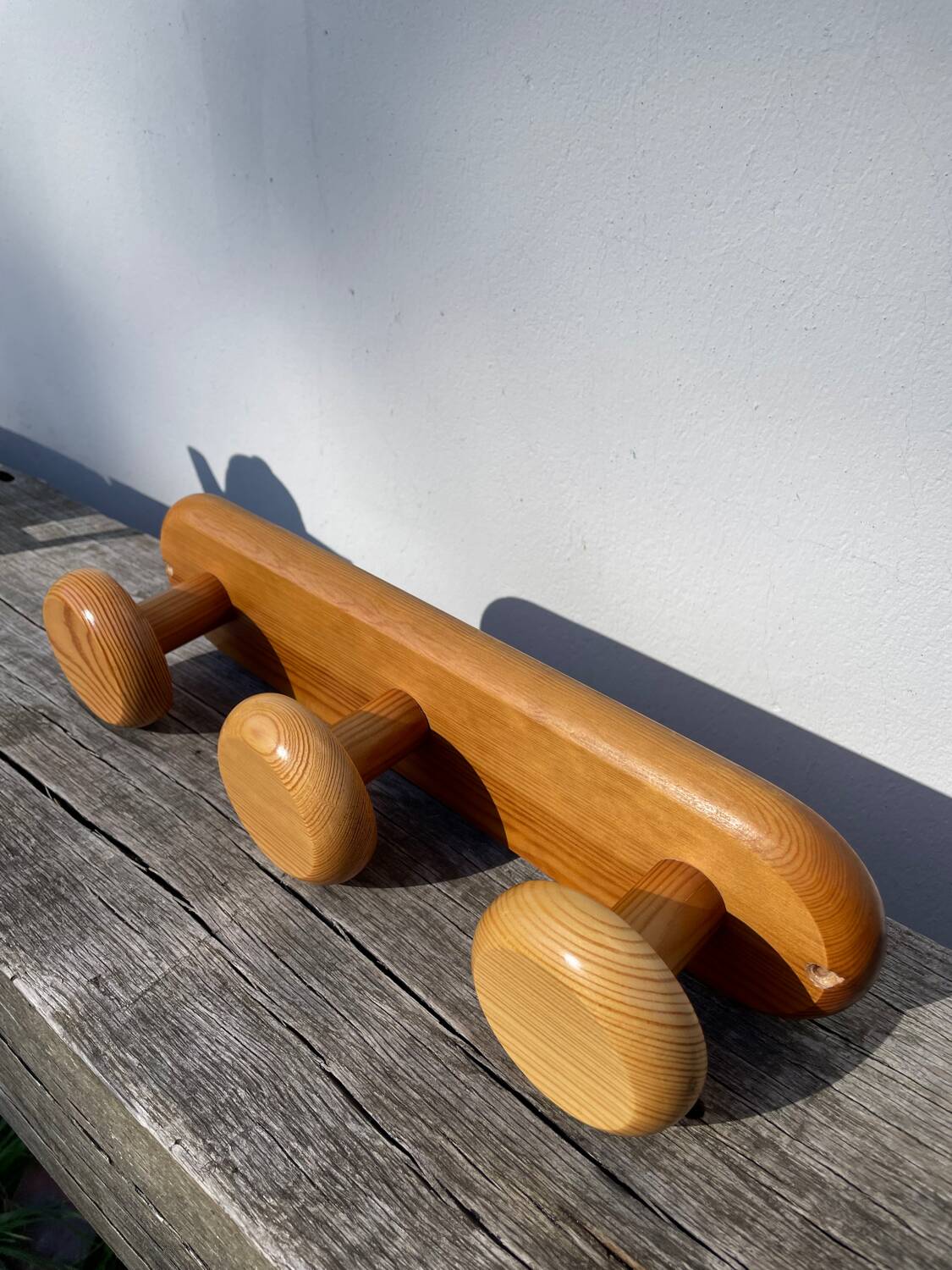 1980 pine wood wall coat rack