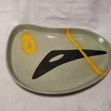 Ceramic dish by Peter Orlando, free form with abstract decoration, 1950s