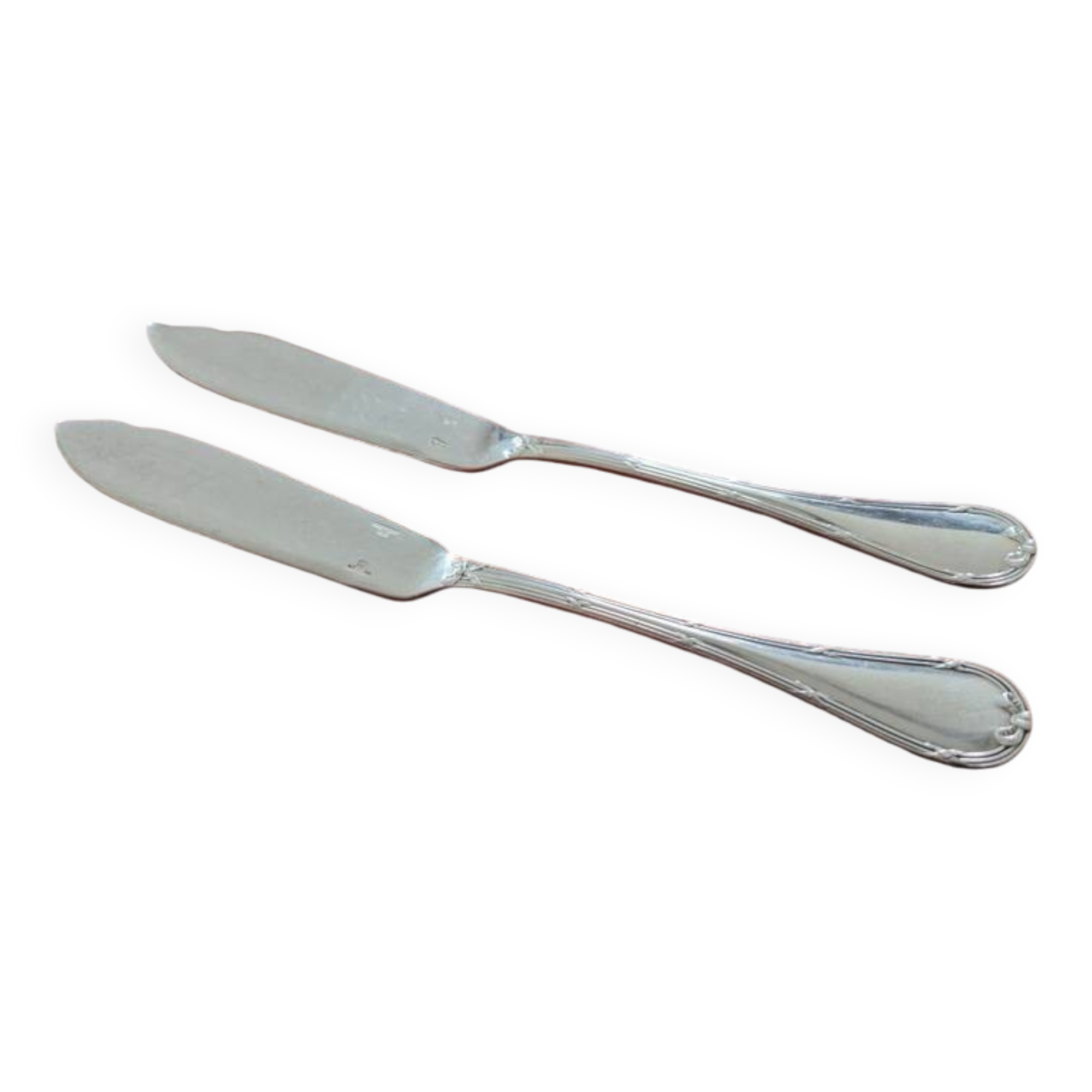 Christofle - Set of 2 fish knives, Rubans croisés model, in silver-plated metal