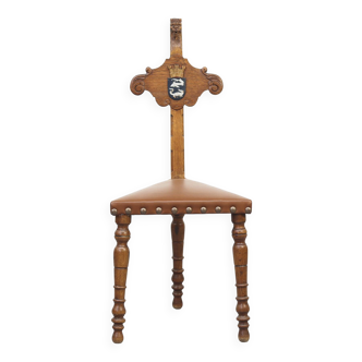 Unique Antique Decorative Hall Chair