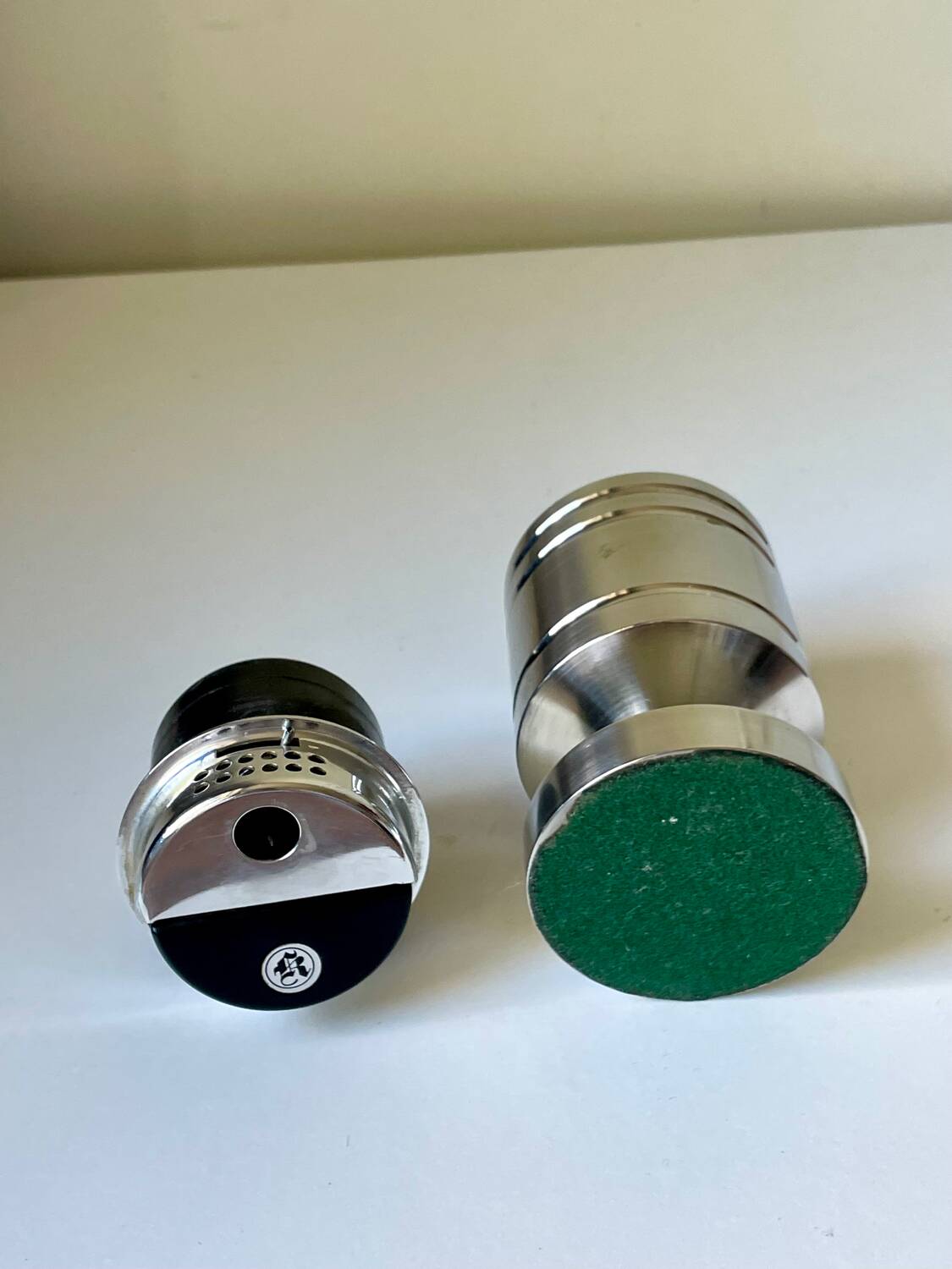 Briquet de table moderniste vintage en métal, Japon