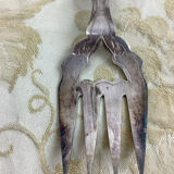 Antique fish service