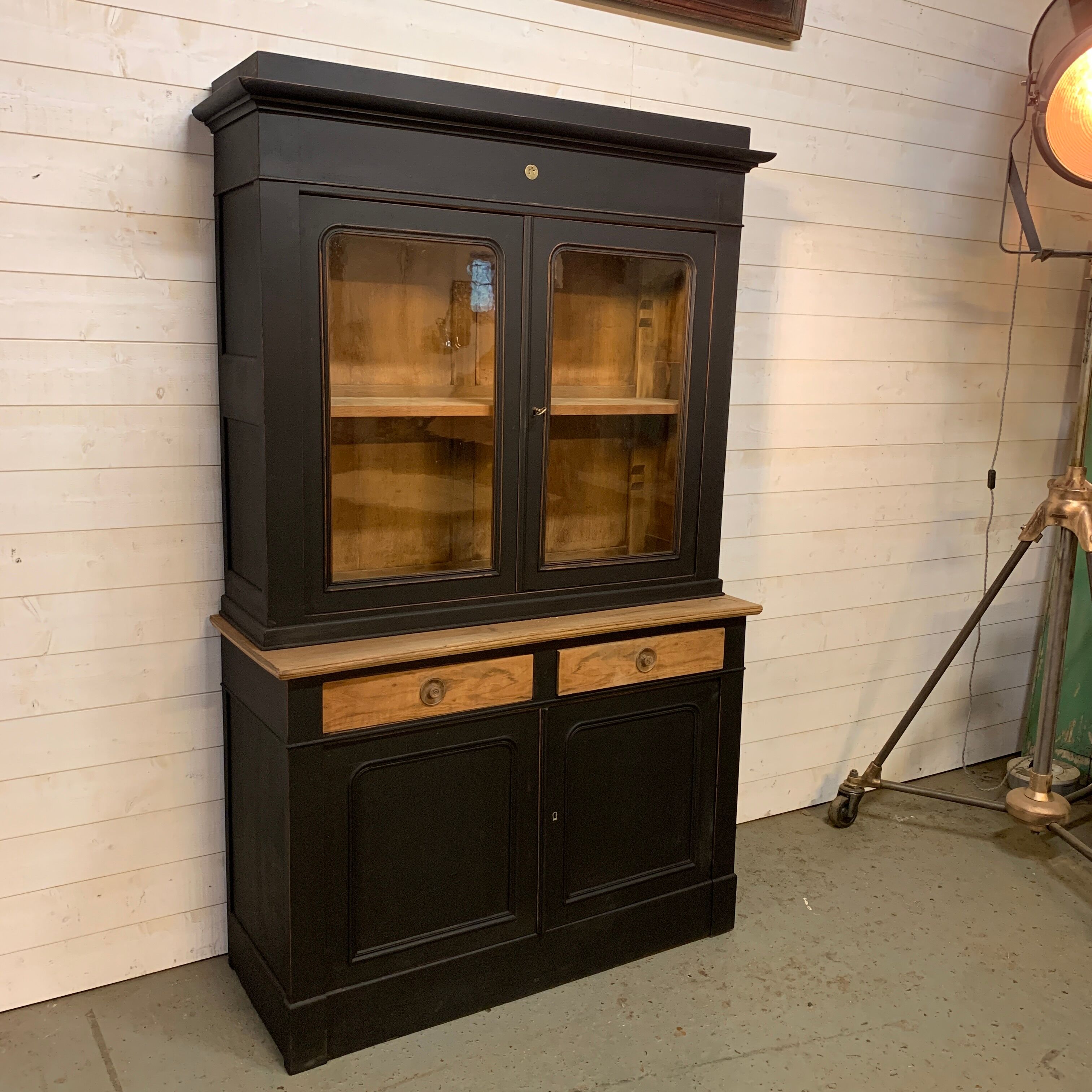 Former two-body vessel 1940