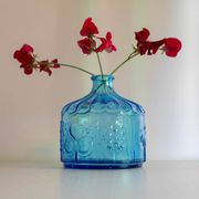 Finnish art glass Flora vase by Toikka for Nuutajärvi