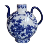 Chinese tea jar from moon bottle