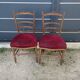 2 chaises velours rouge