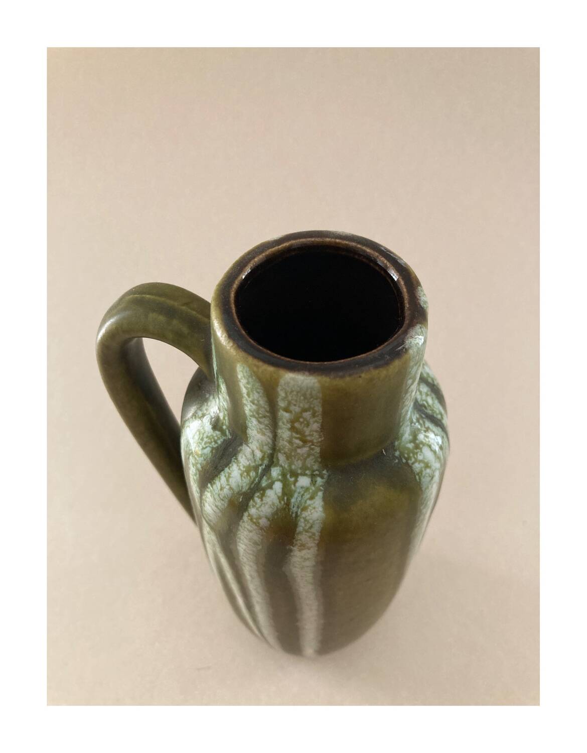 Ceramic vase