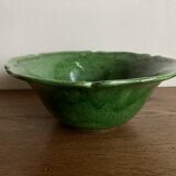 1960s Biot glazed earthenware salad bowl with XL green scalloped edges