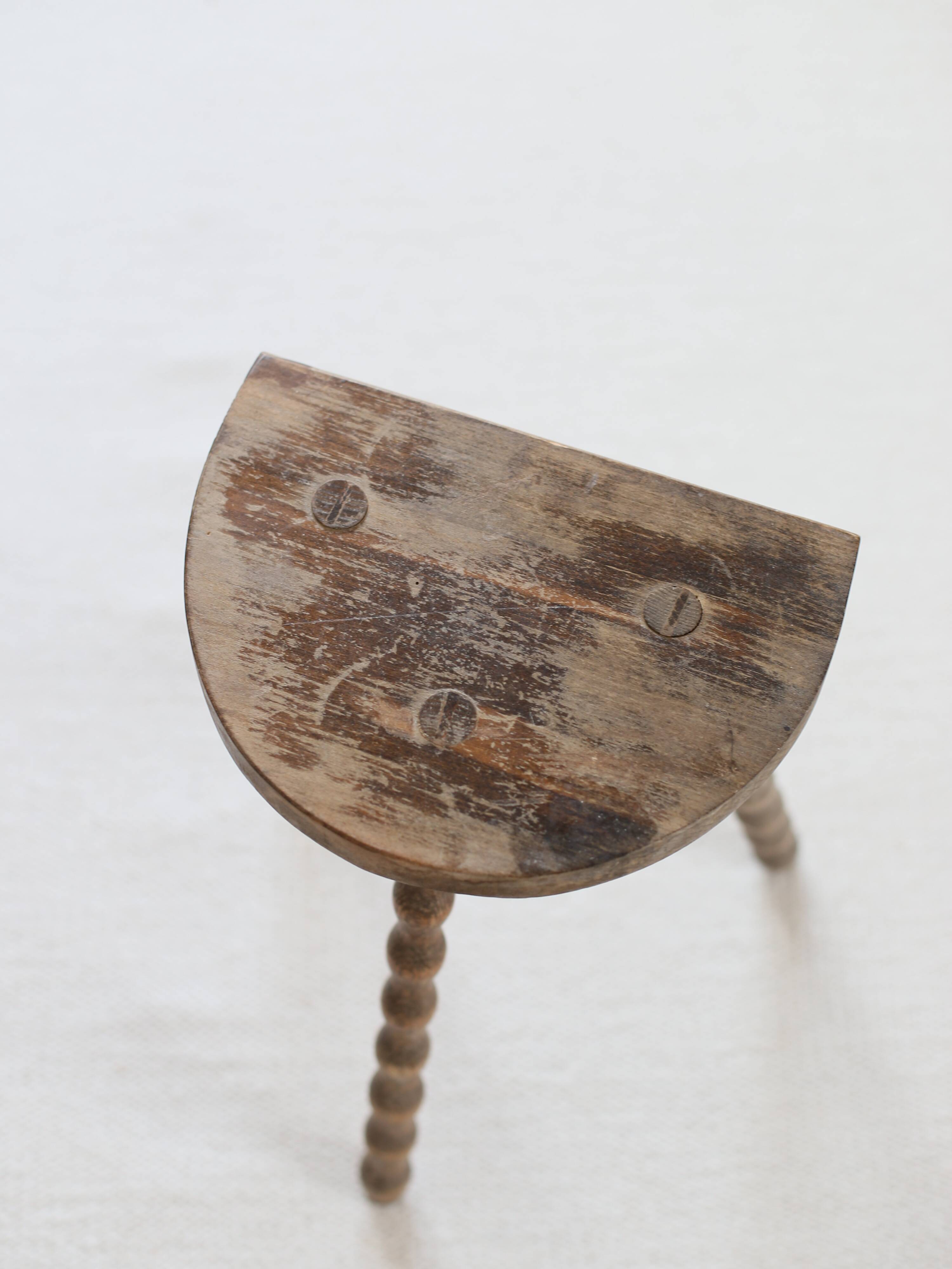 Pair of tripod stools