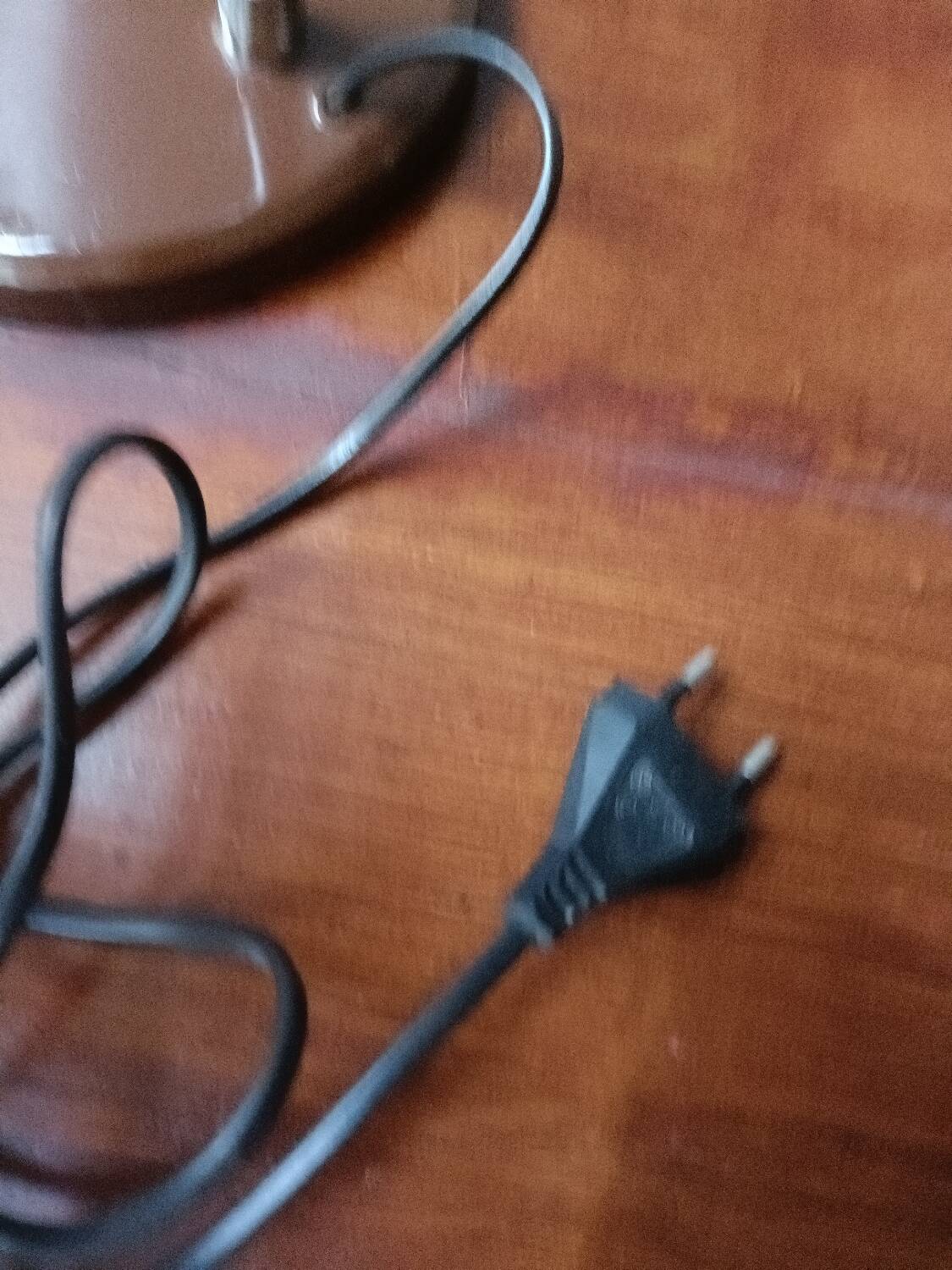 Flexible vintage chocolate lamp