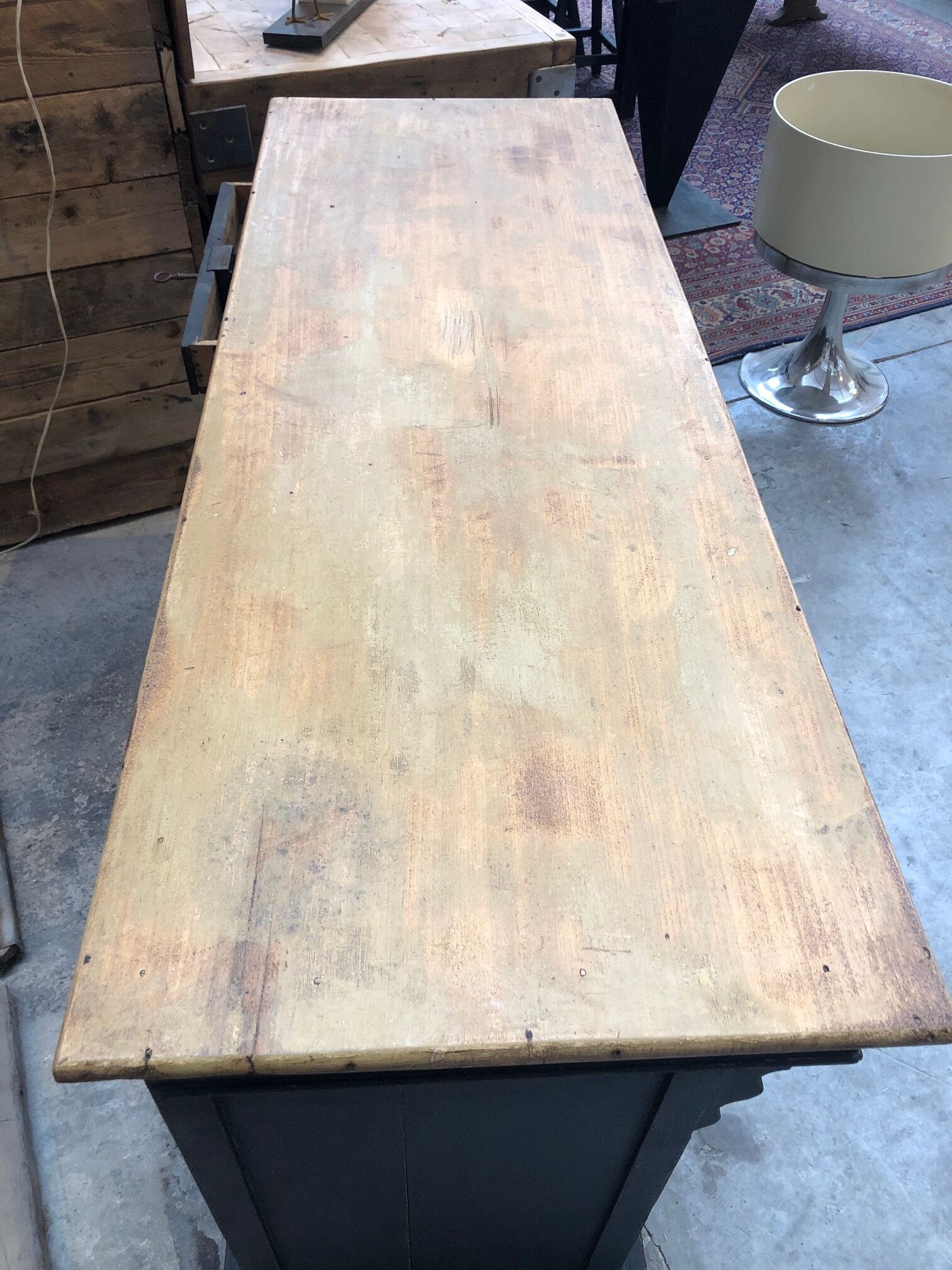 Former skidded trading post