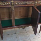 Buffet desserte Louis XVI en placage d'acajou et marqueterie de bois précie