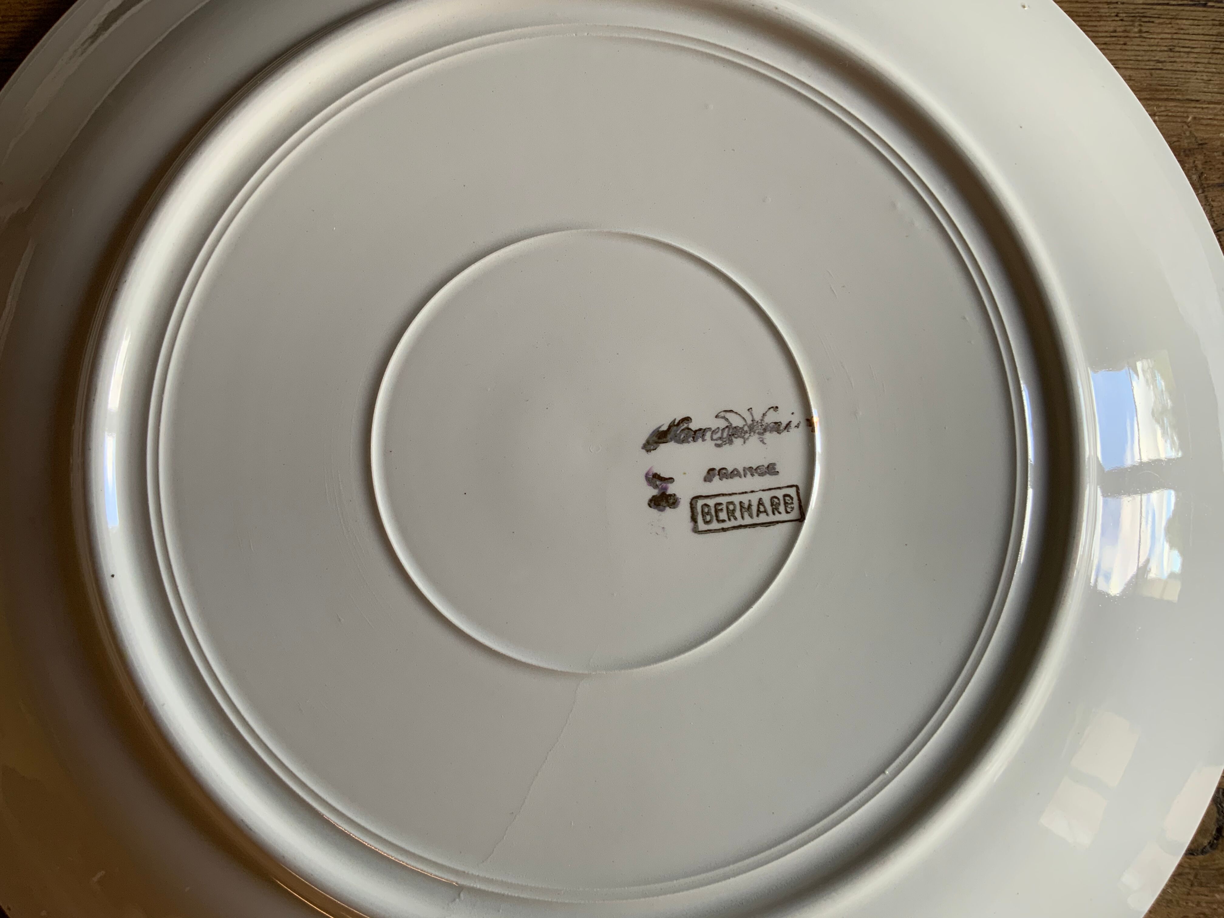 6 vintage flat plates