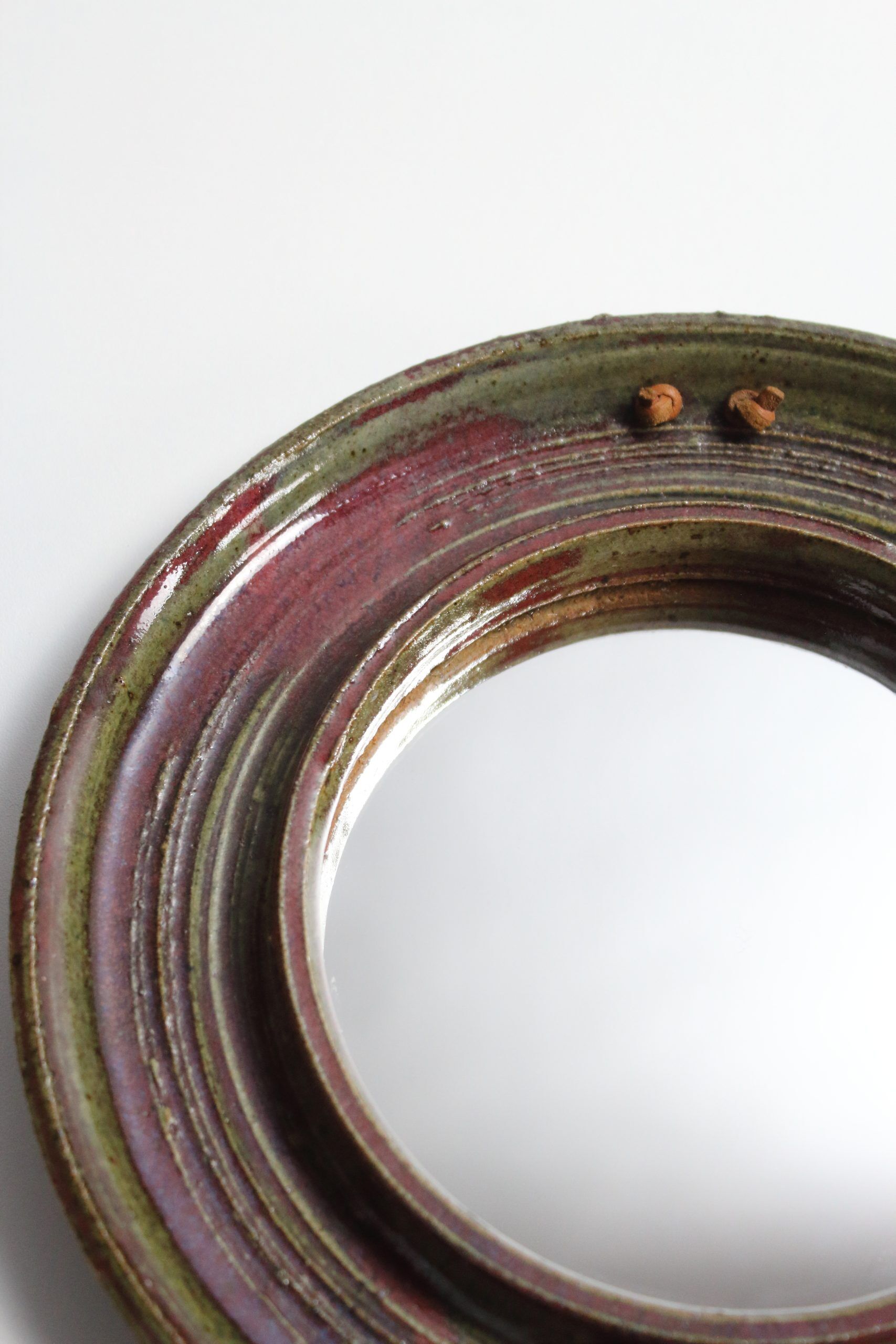 Green ceramic mirror
