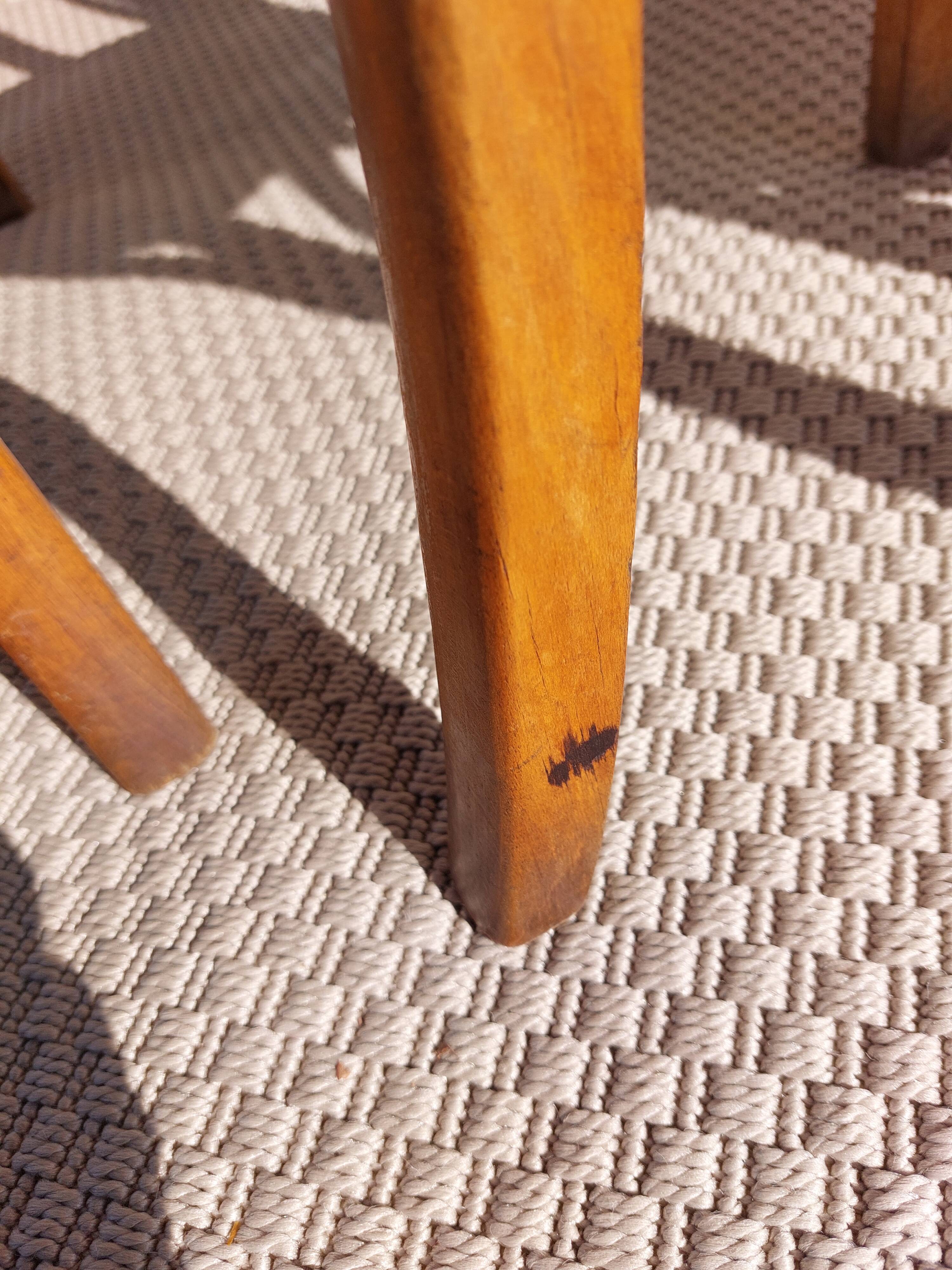 3 Luterma bistro chairs, medium oak finish