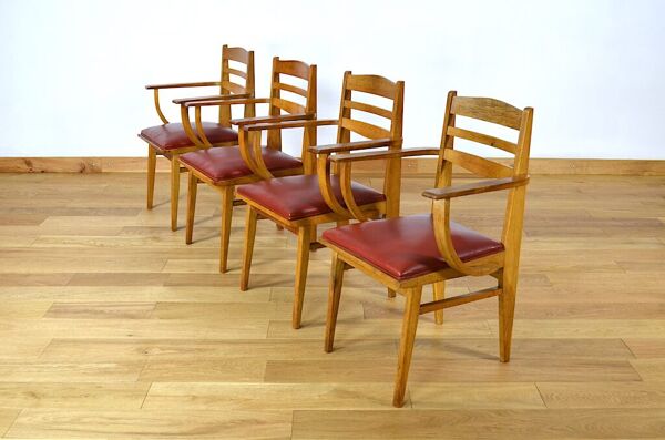 fauteuil vintage en chêne période Reconstruction 1950