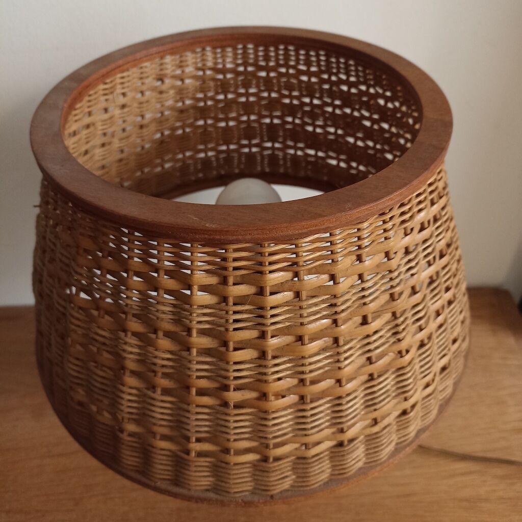 Rattan lamp from the 70s